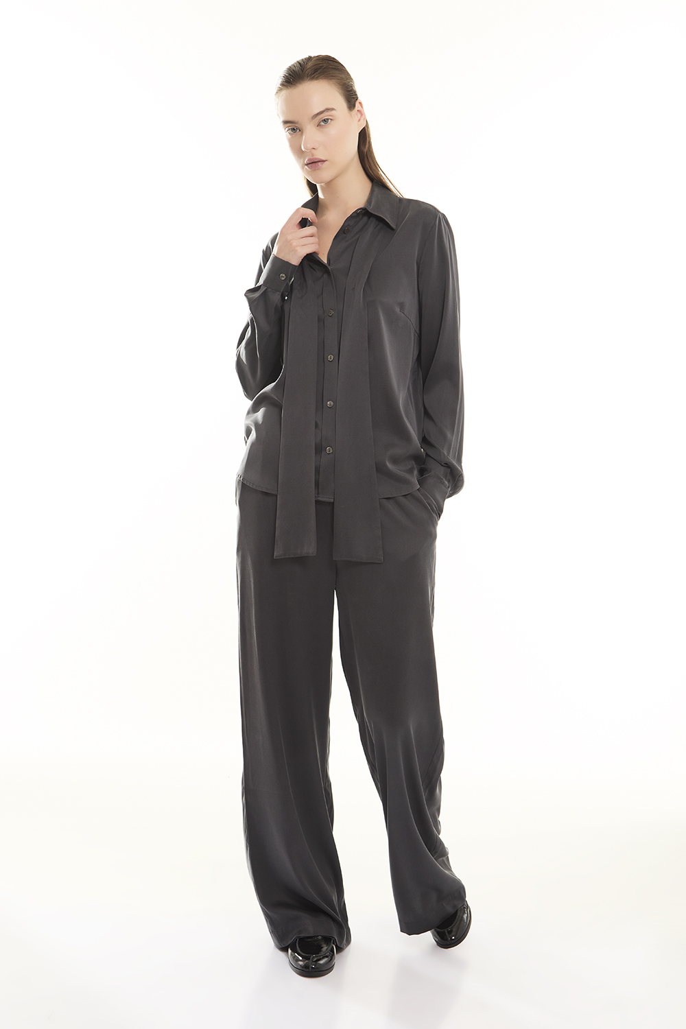 SALTYD380620_037_A24,alt-0