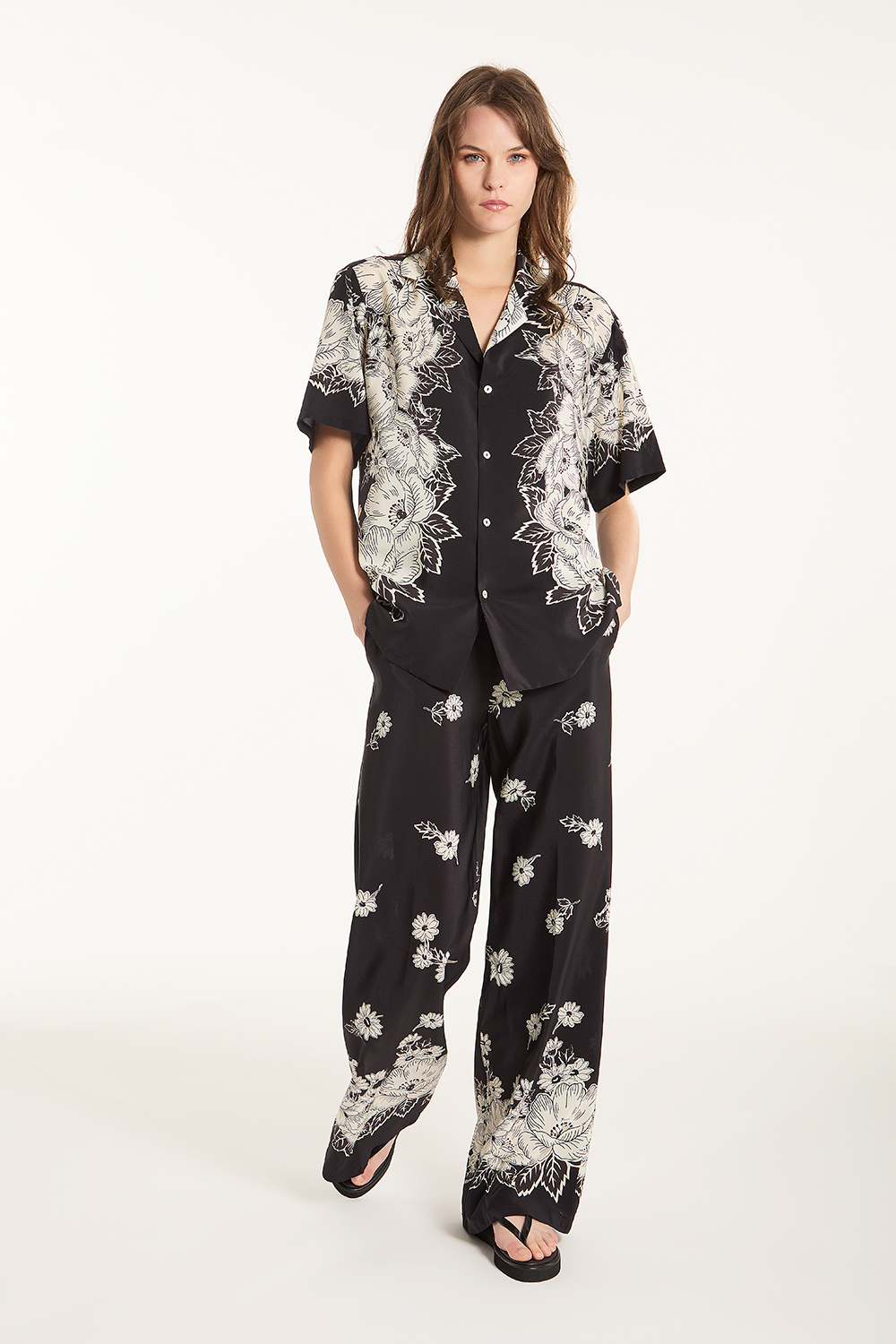 STEVEND381192N_813_S25,alt-2