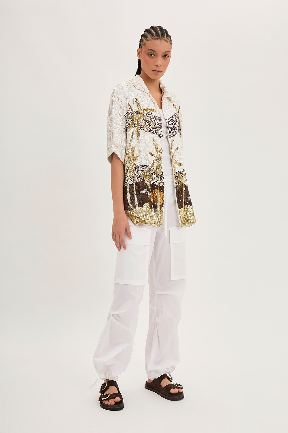 GUST24D380611_801_S24,alt-2